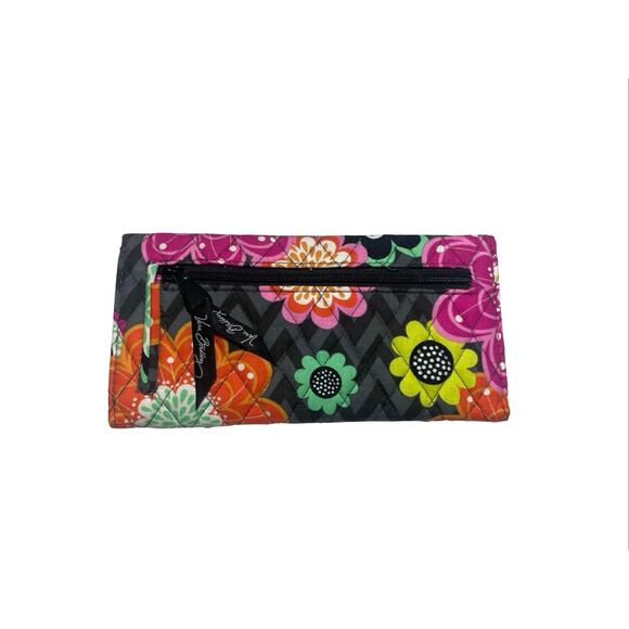 Vera Bradley Quilted Trifold Wallet NWOT - Picture 3 of 4